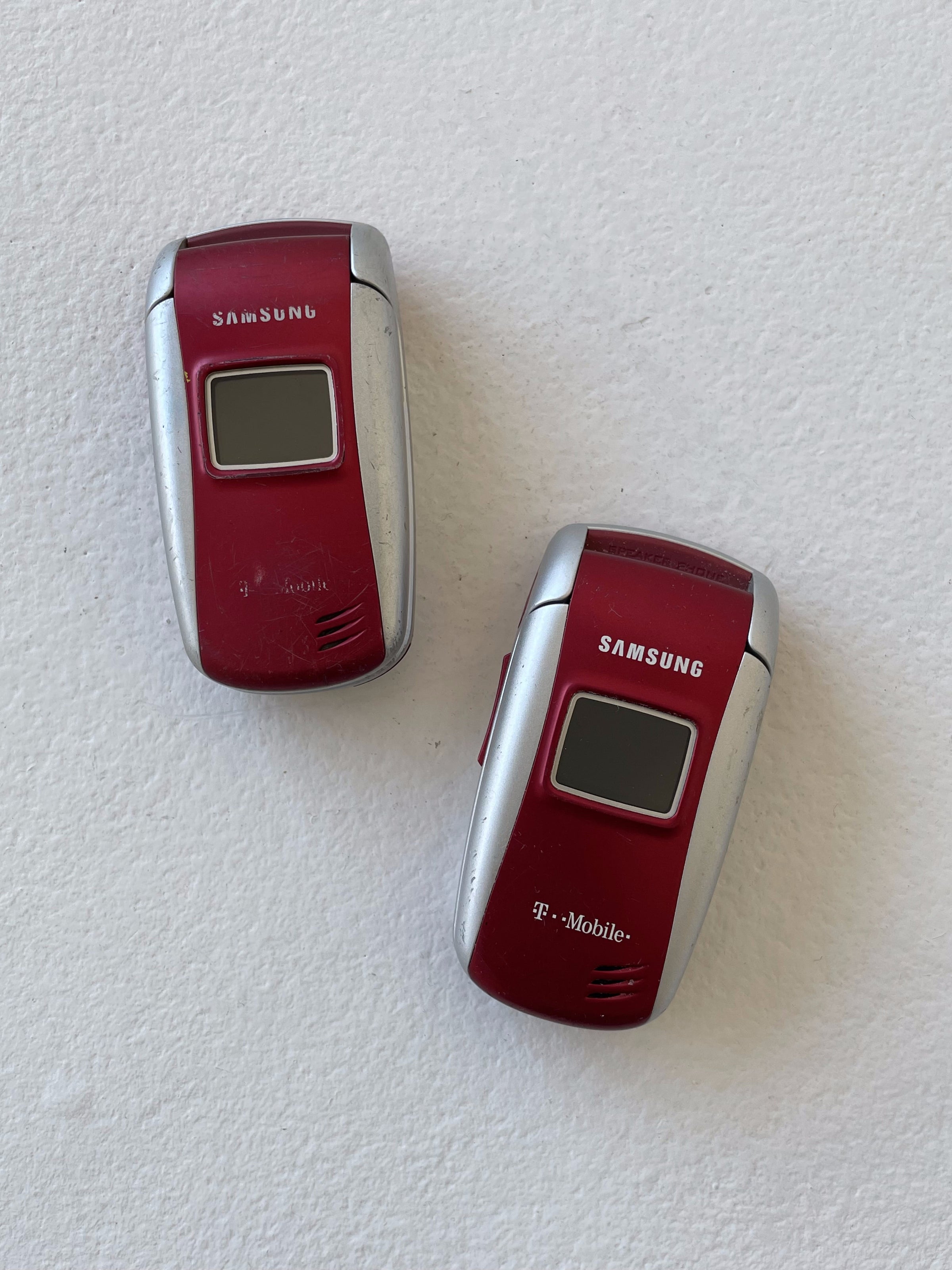PH059 SAMSUNG RED & SILVER FLIP PHONE | GIRLS GIRLS GIRLS STUDIO